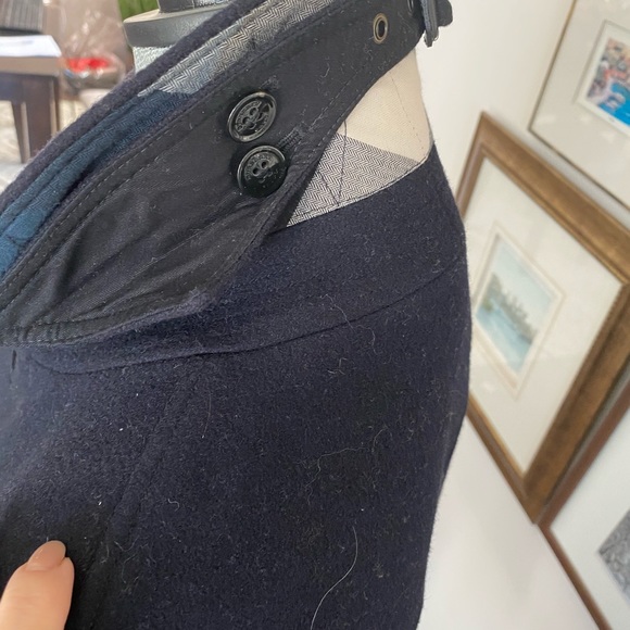 Burrbery Men wool coat ( new) - Picture 9 of 12